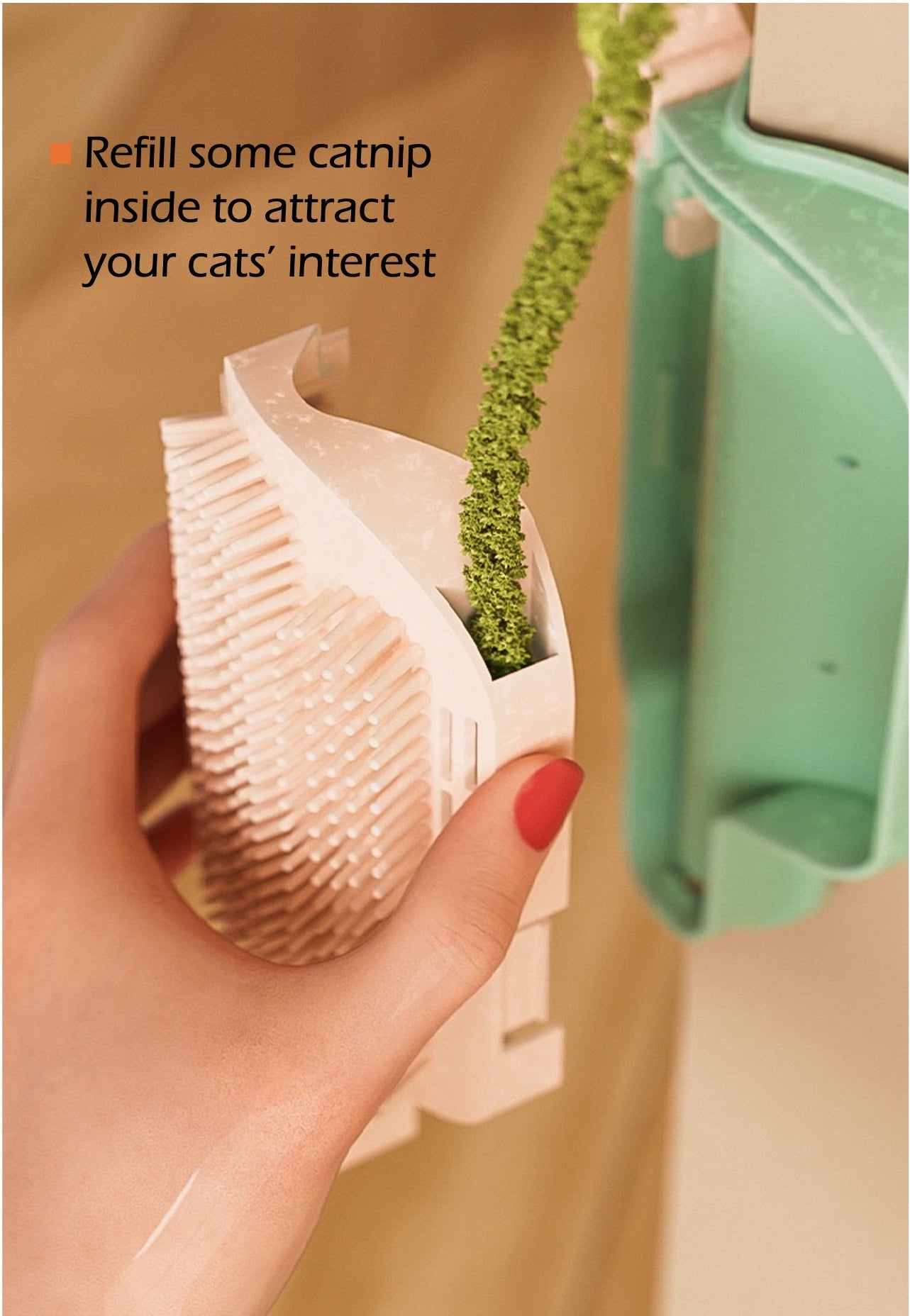 AdoraPet Purrfect Corner™ – Bamboo Self-Grooming Cat Brush